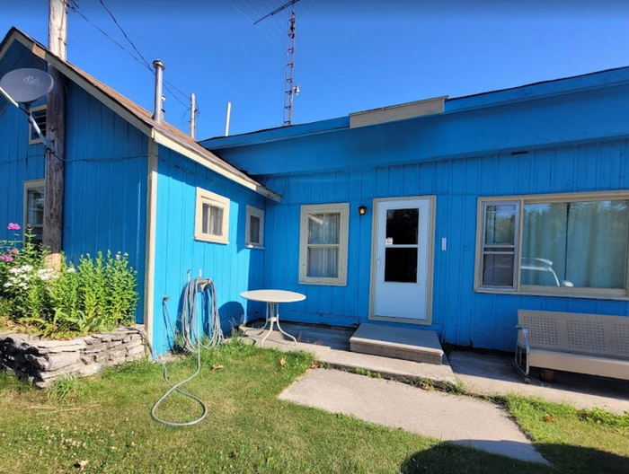 Handshake Motel (Cadys Cove Cabins, Cadys Motel, Cadys Motel) - Recent Photos From Website (newer photo)